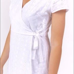 White eyelet dress front tie NWT